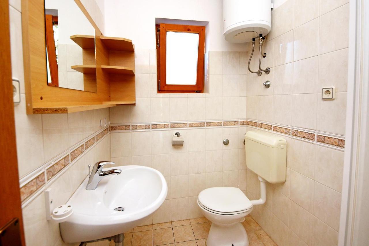 Apartments By The Sea Zaboric, Sibenik - 468 Ngoại thất bức ảnh