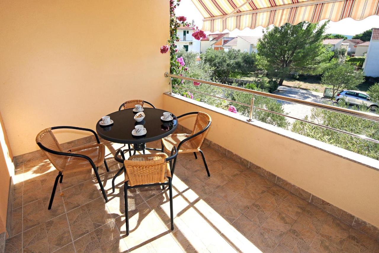 Apartments By The Sea Zaboric, Sibenik - 468 Ngoại thất bức ảnh
